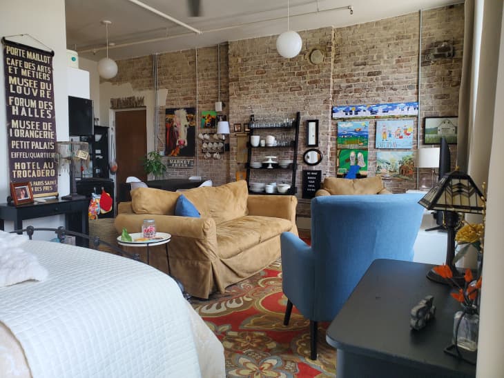 Small Downtown Knoxville Studio Apartment Apartment Therapy